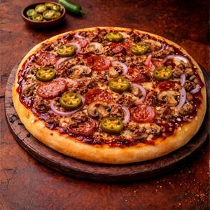 BBQ Hot Pizza