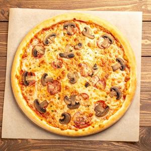 Chicken and Mushroom Pizza